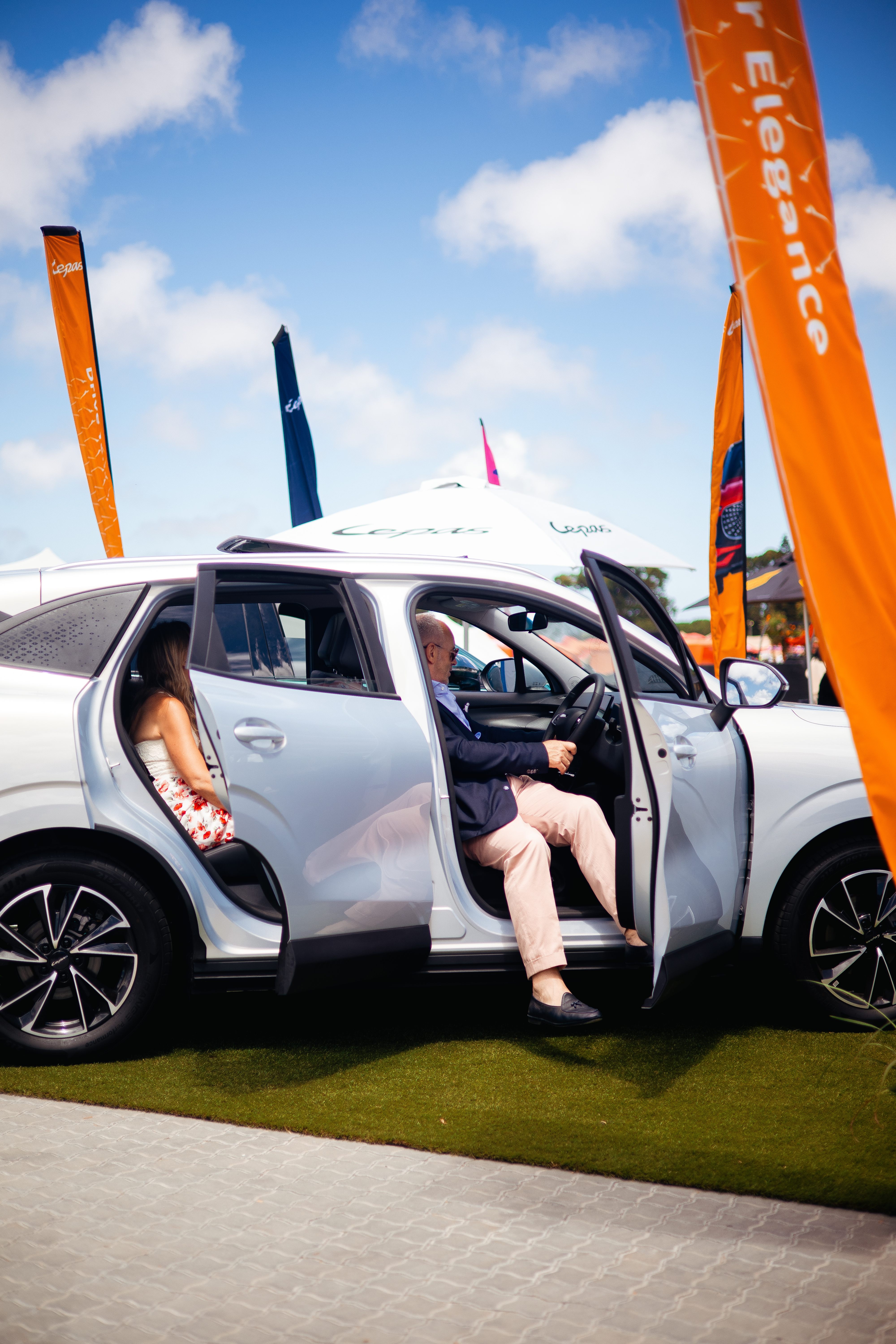 Lepas activation vehicle and flags